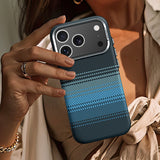 Simple Magnetic Case for iphone
