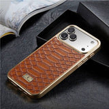 Magnetic Electroplated Snake Skin Pattern Case for iphone